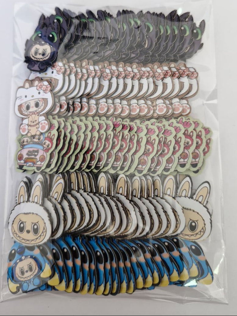 LABUBU APLIQUES TAMANHO P