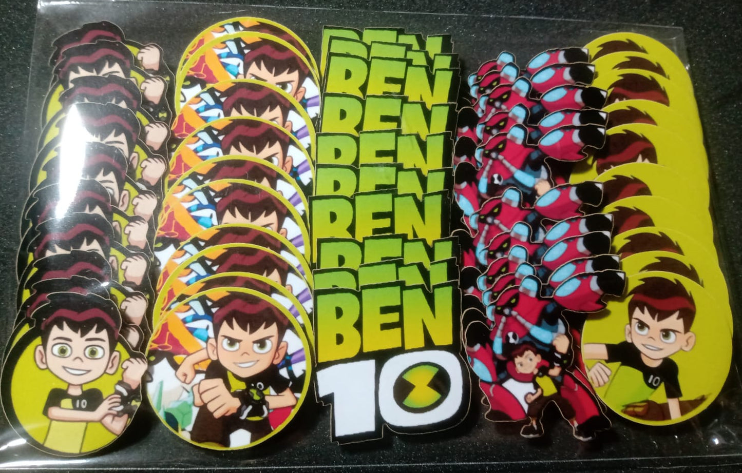 BEN 10 APLIQUES TAMANHO M