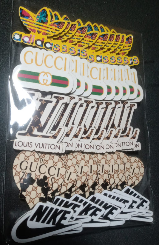 MARCAS APLIQUES TAMANHO M
