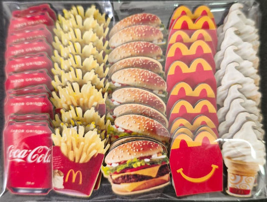 MC DONALDS ADESIVOS TAMANHO P