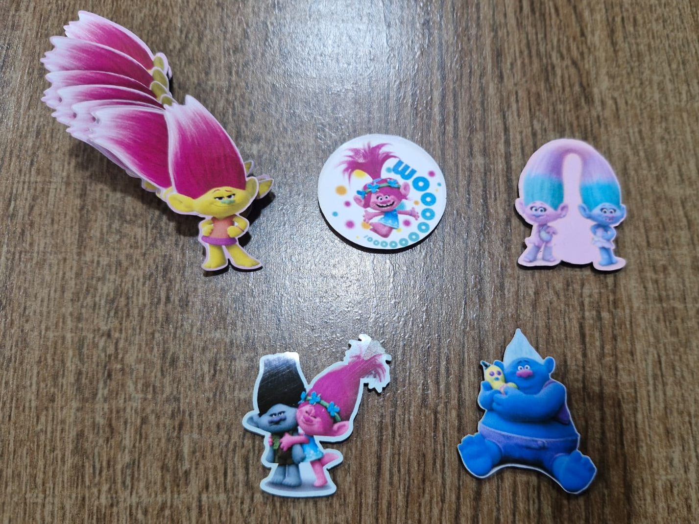 TROLLS APLIQUES TAMANHO M